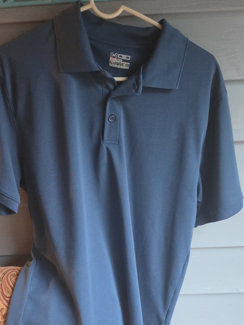 Under Armour Men’s Dark Blue Performance Polo
